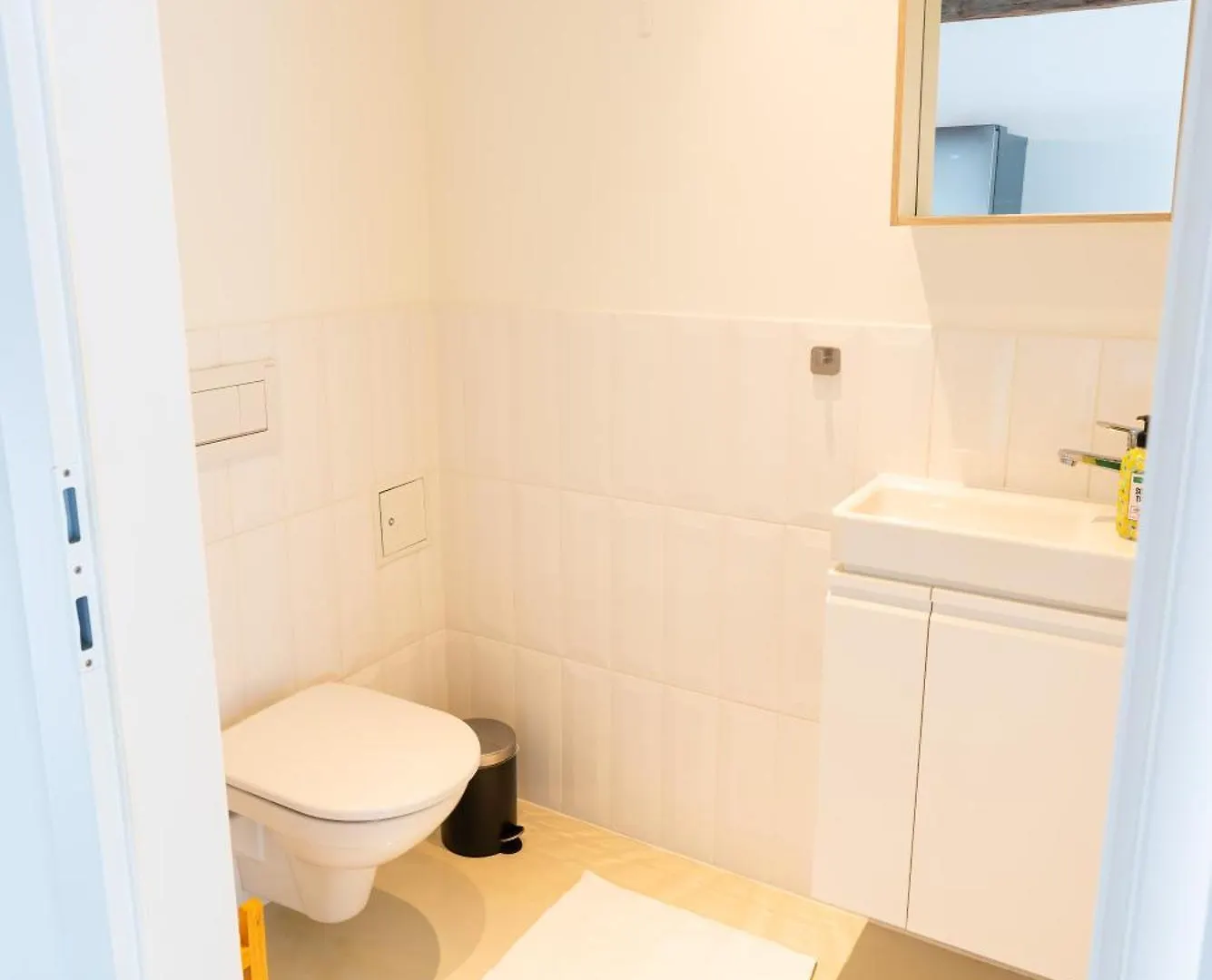Central Living Apartments - Berggasse Vienna 0*,  Austria