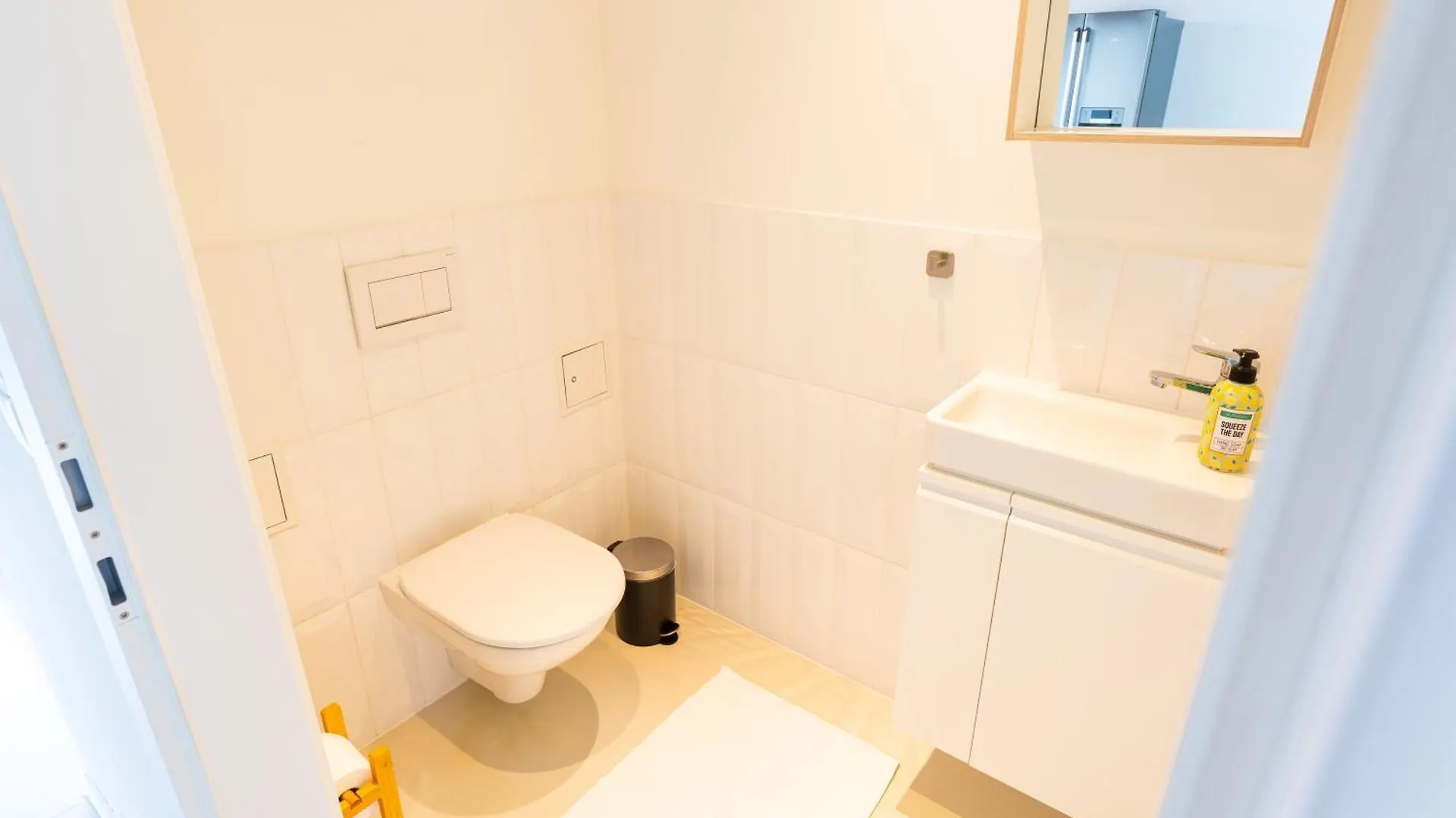 Central Living Apartments - Berggasse Vienna Austria