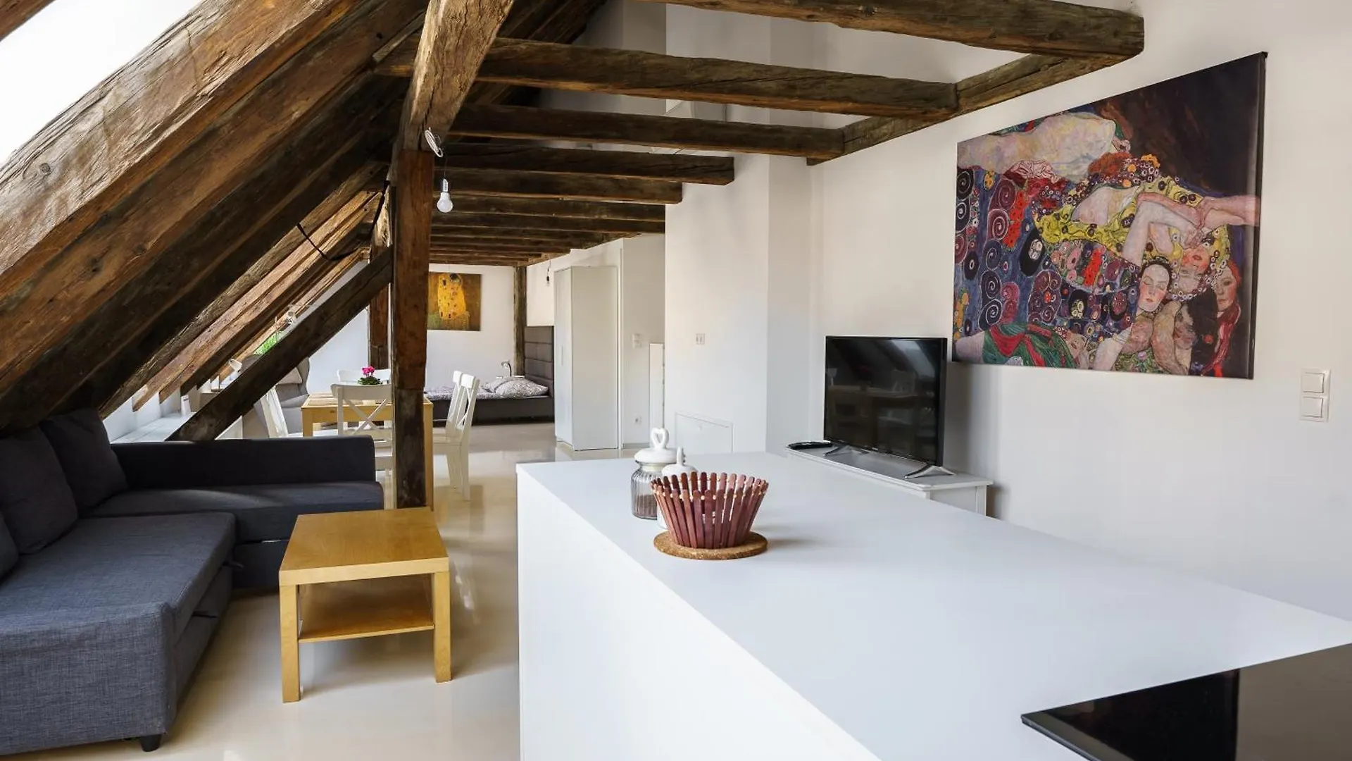 Central Living Apartments - Berggasse Vienna Austria